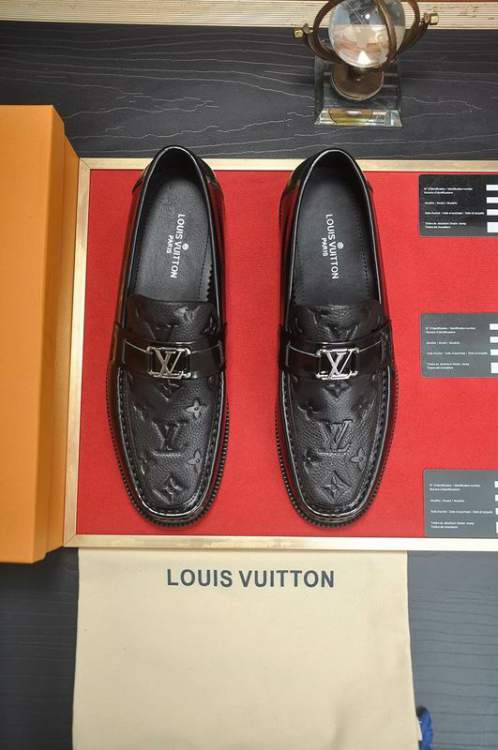Picture of Louis Vuitton Shoes _SKULVsz38-45hnq011714751